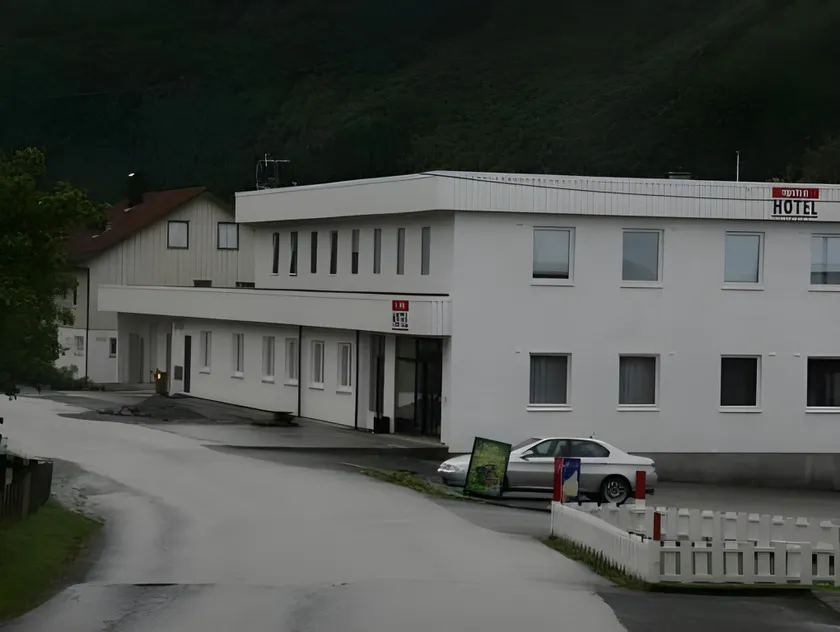 Systra Hotel Søvik - Image 1