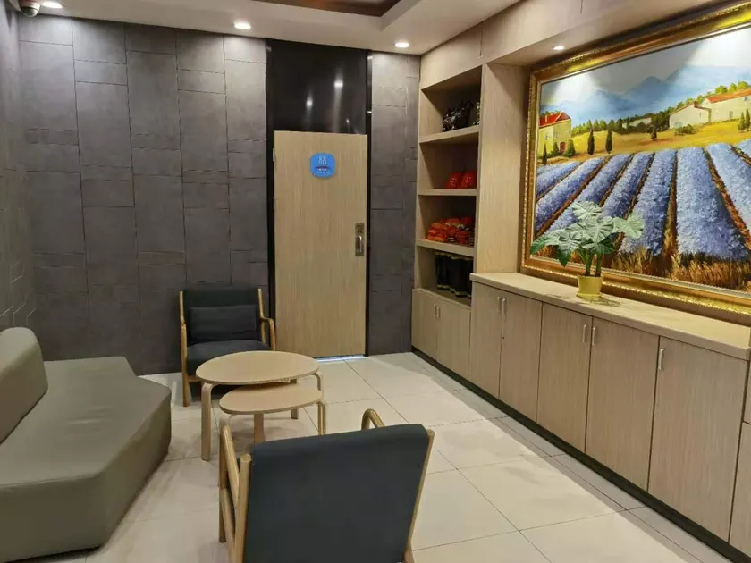 Hanting Hotel Shanghai Dong'an Road 2nd Branch - Image 1