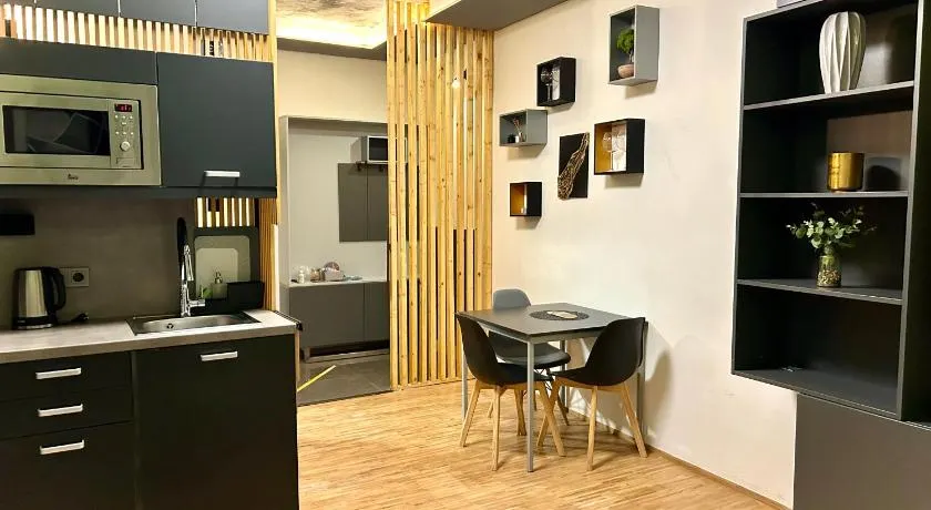 K&H Apartmens Urban Living - Apartmán v rodinném domě - Image 1