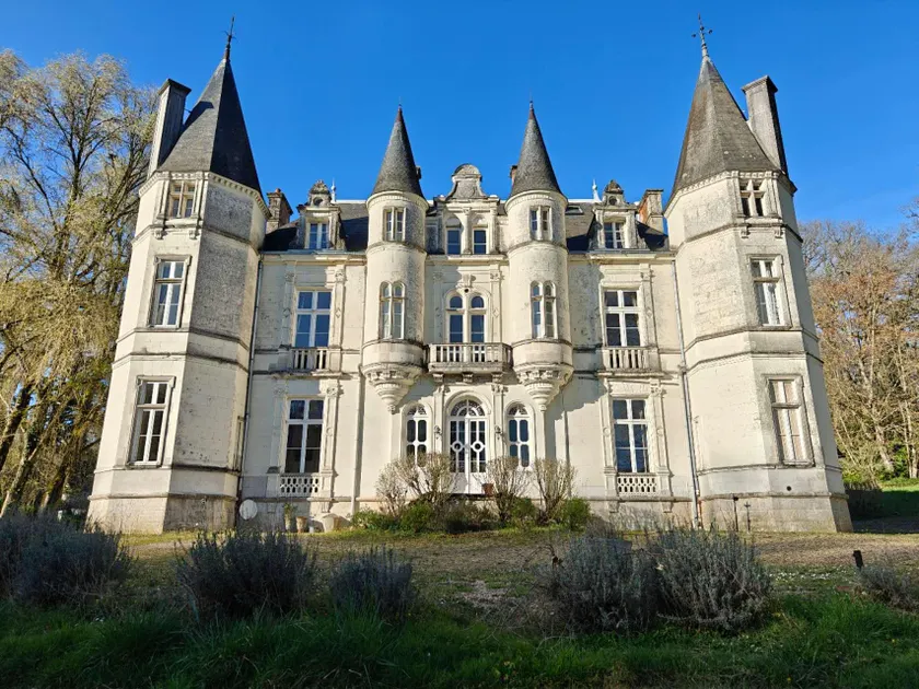 Château de Vallagon - Image 1