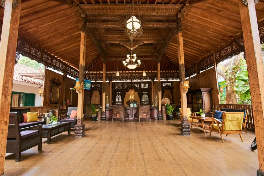 Horison Resort Tlogo Semarang - Image 1