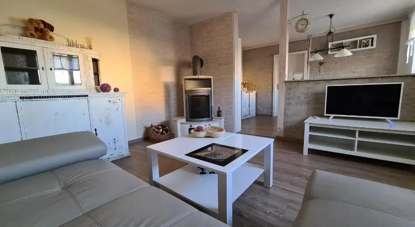 Ferienwohnung Flair - Image 1