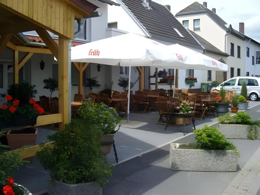 Hotel Köln-Bonn - Image 1