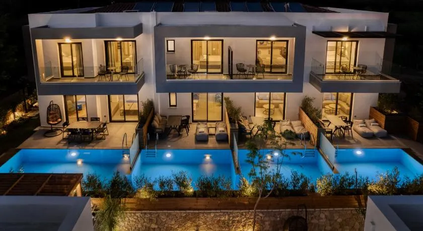 Sezian Boutique Homes and Villas - Image 1
