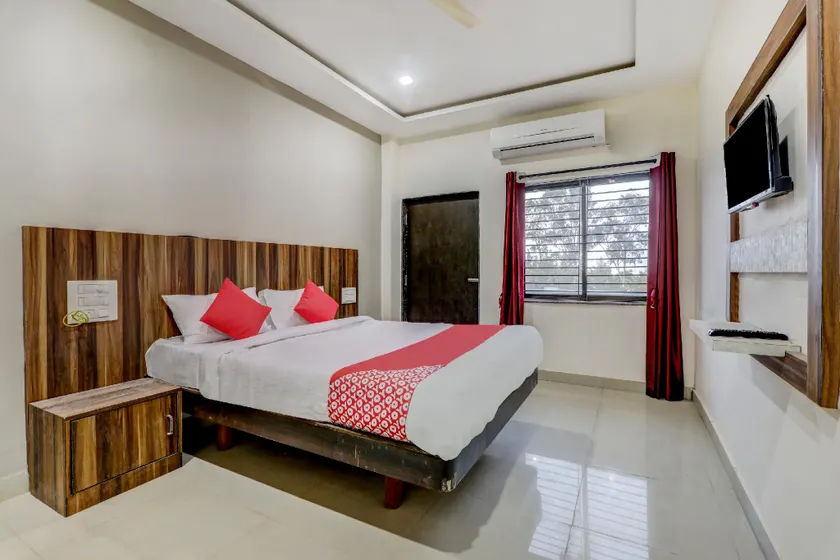 OYO Koudal Hotel Boarding And Lodging - Image 1