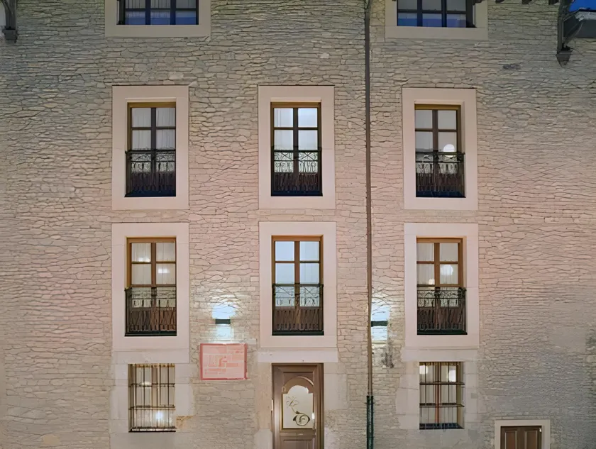 La Fonda de Bustio - Image 1