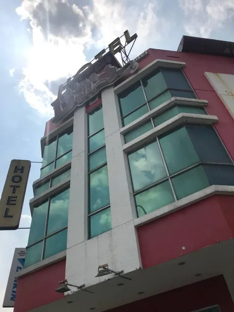 Bluebell Hotel skudai - Image 1