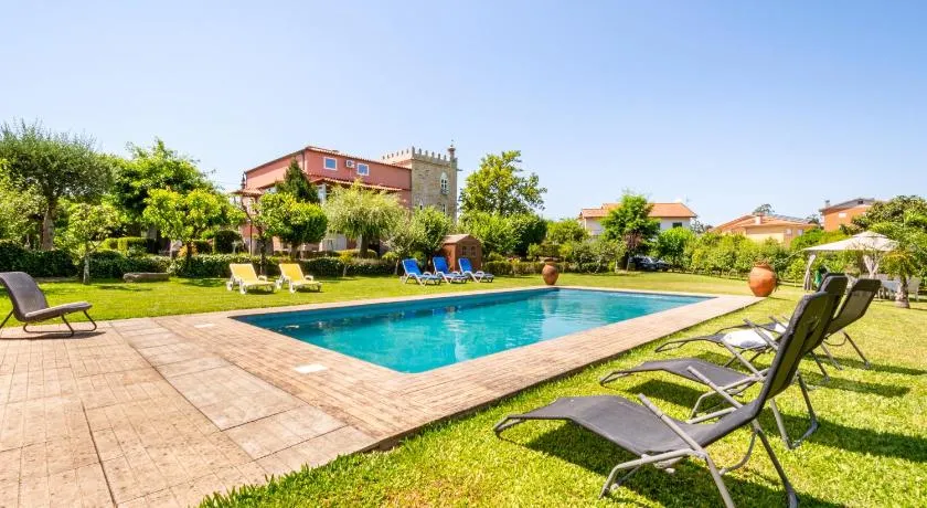 Villa Martim with Pool & Big Garden near Braga by Sé Apartamentos - Image 1