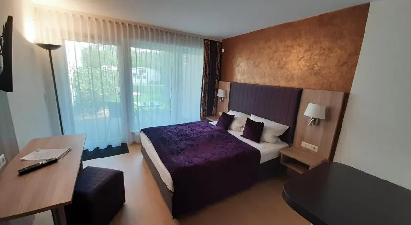 Appartements am Schillergarten - Image 1