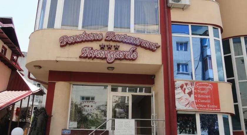 Pensiune Restaurant Avangarde - Image 1