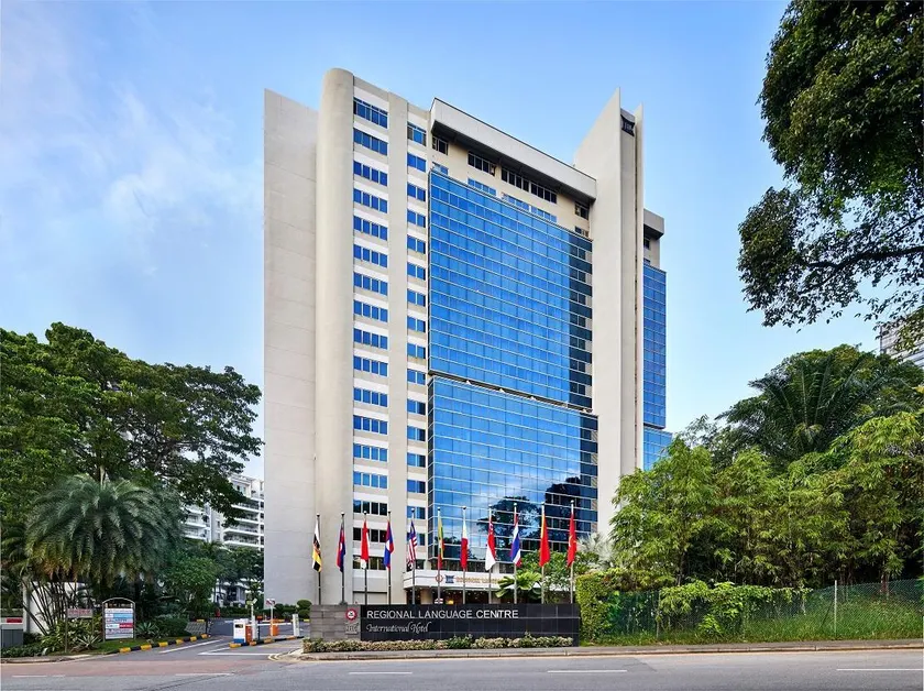 RELC International Hotel - Image 1