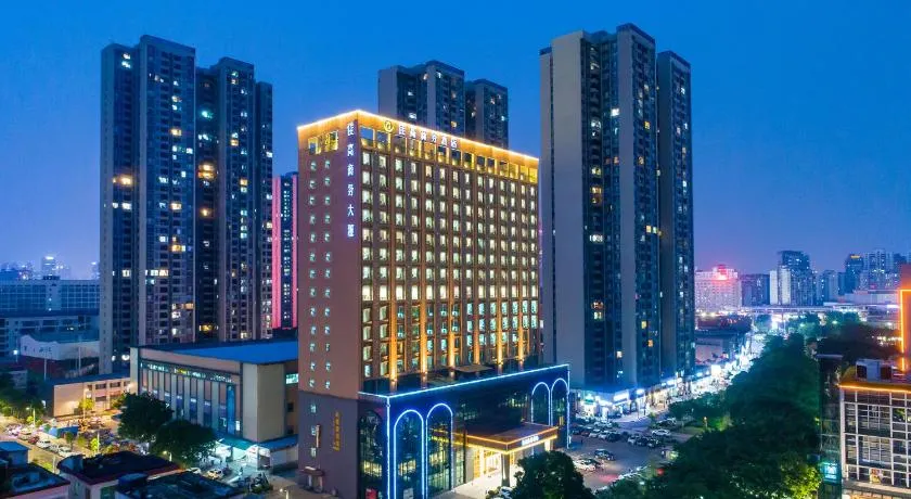 Foshan Jiagao Business Hotel - Image 1