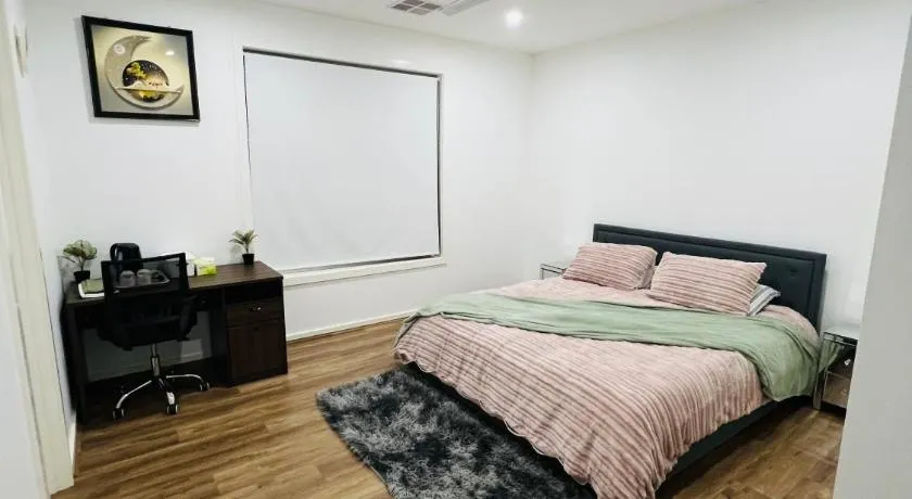 Mickleham Prestige Homestay - Image 1