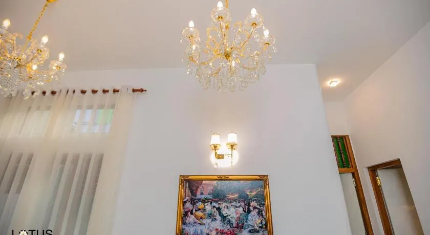 Lotus Villa Dehiwela - Image 1