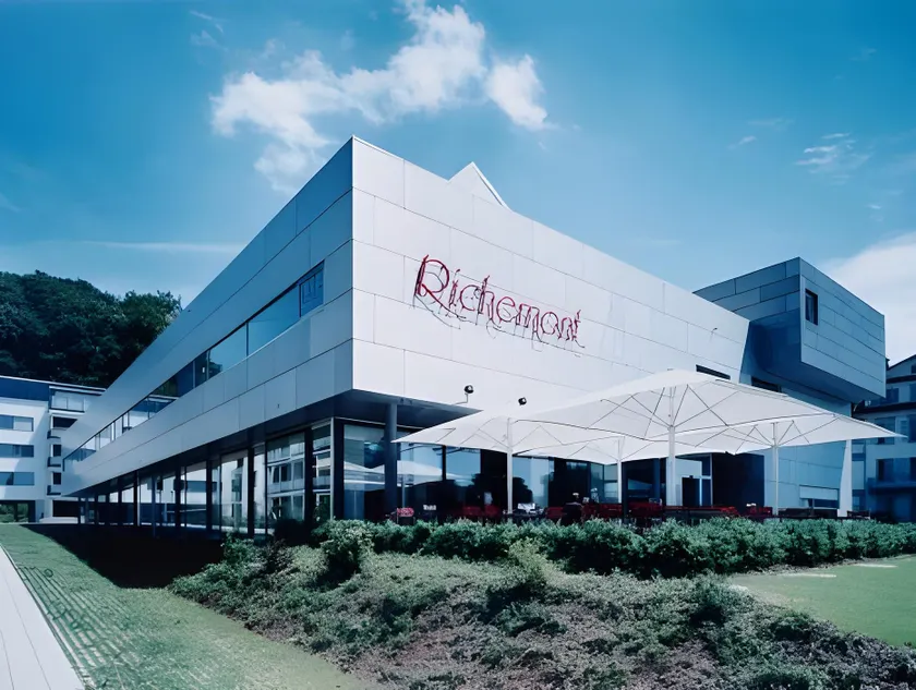 Richemont Hotel - Image 1