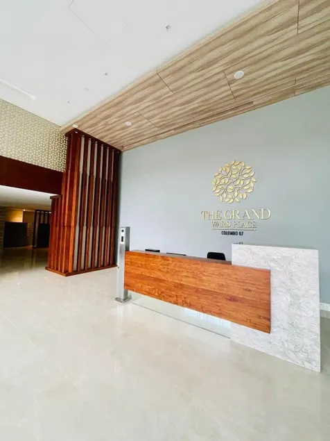 Apartment in Colombo - Image 1