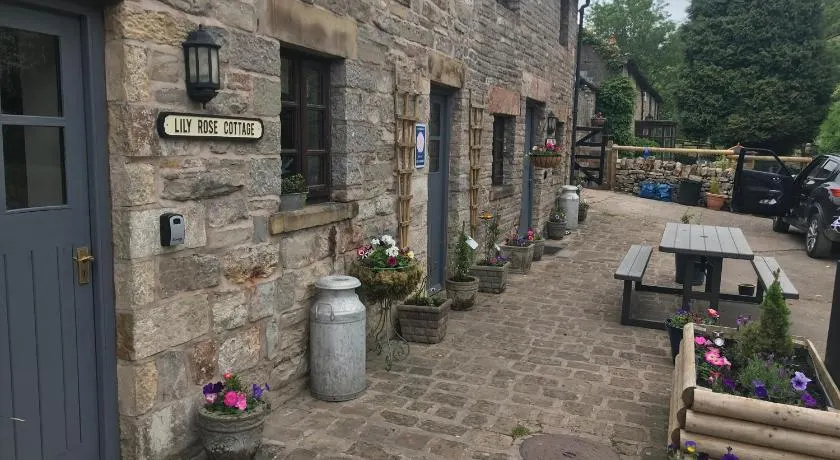 Waterside Cottages - Image 1