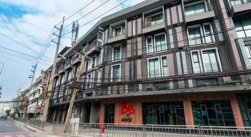 BB House Khlong Tan บีบีเฮ้าส์ คลองตัน - Image 1