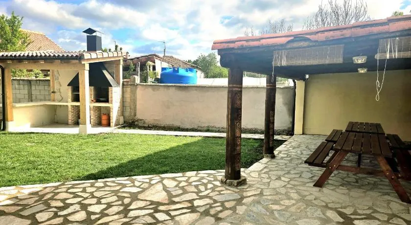 La Casona del Rio Abion - Image 1
