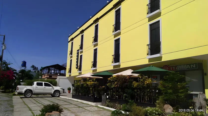 Answer hotel - Image 1