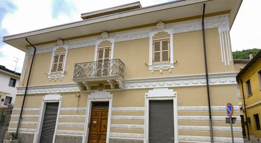 Villino Liberty nel cuore della Marsica - Image 1