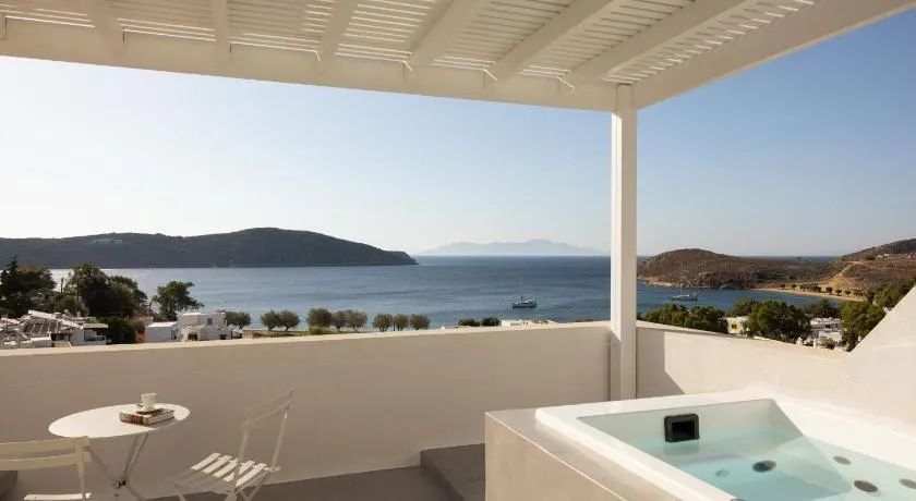 NŌSTOS Serifos - Image 1