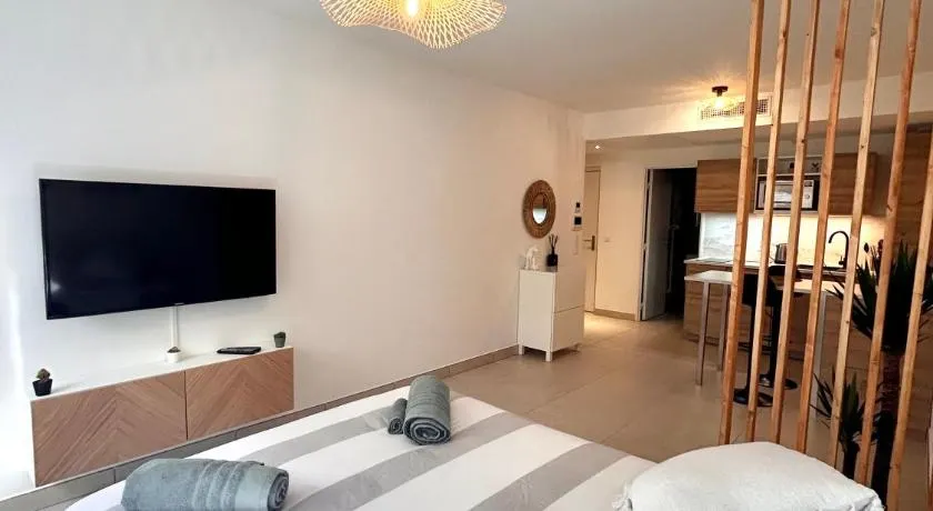Appartement neuf coup de coeur entre Èze et Monaco - Image 1