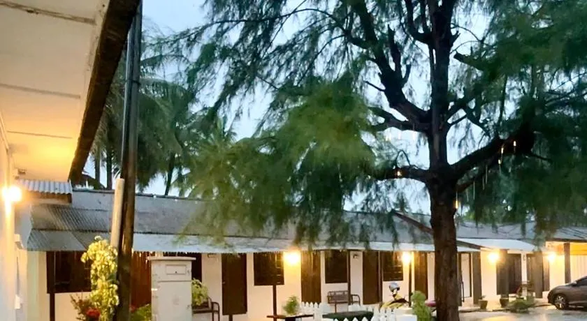 Andiana Beach & Resort, Bachok - Seaview & Swimming Pool - Image 1