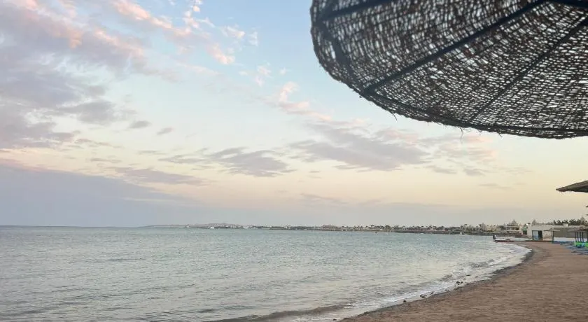 Cecelia resort - Image 1