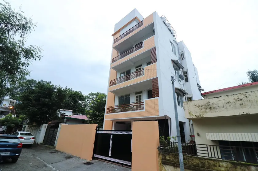 Green Bird Guest House - Image 1