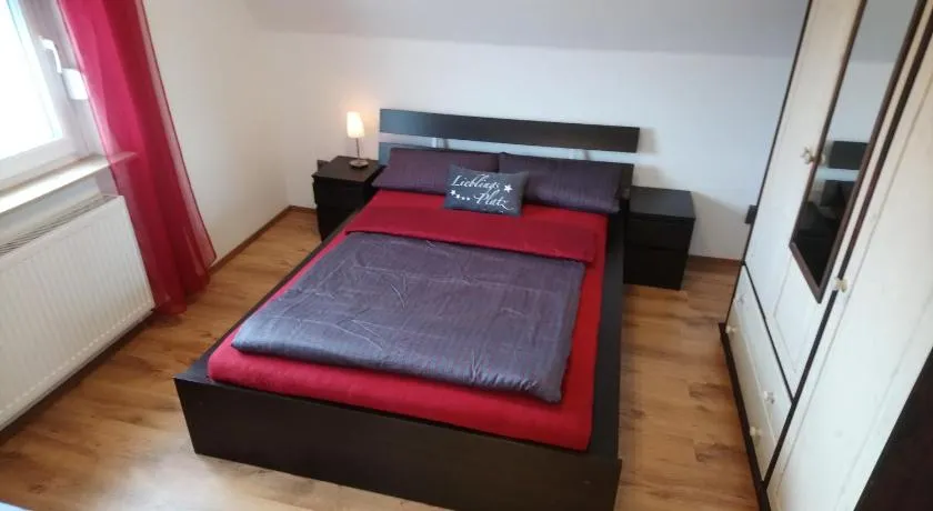 Private Zimmer bei der Weser-Ems-Halle - Image 1