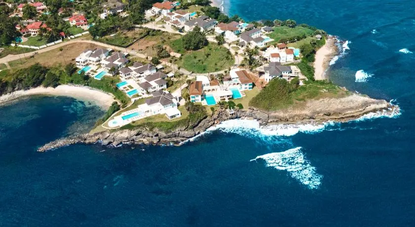 Peninsula Esmeralda Luxury Hotel & Villas - Image 1