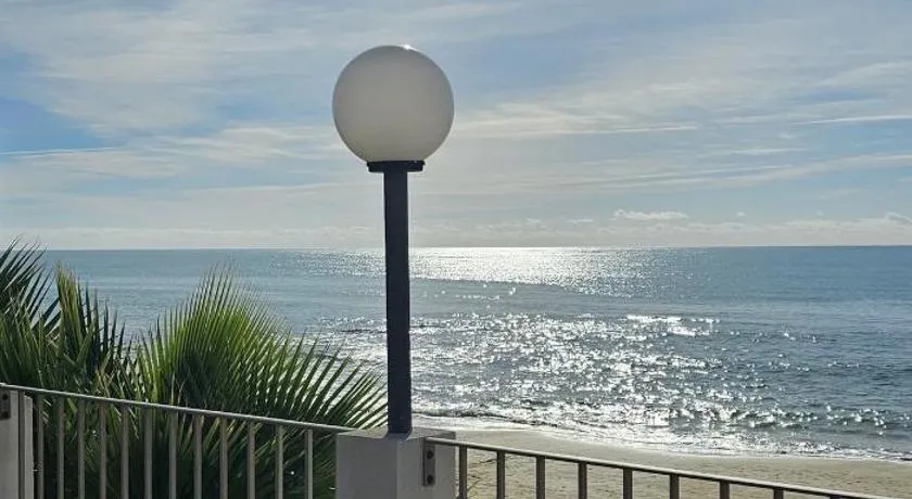 Casa Vacanze A Due Passi Dal Mare - Image 1