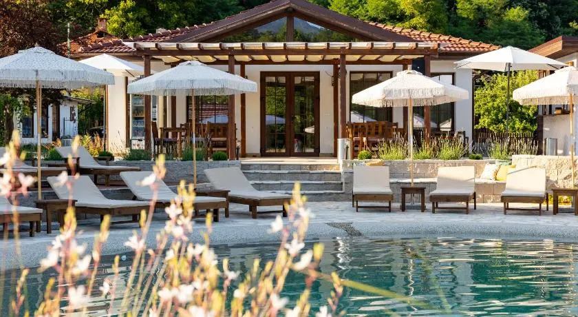 Bashtinata stryaha Guest rooms and Natural pool - Image 1