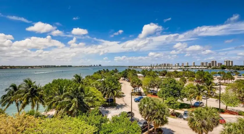 Traveler's Paradise- East by the Beach #1 - Image 1