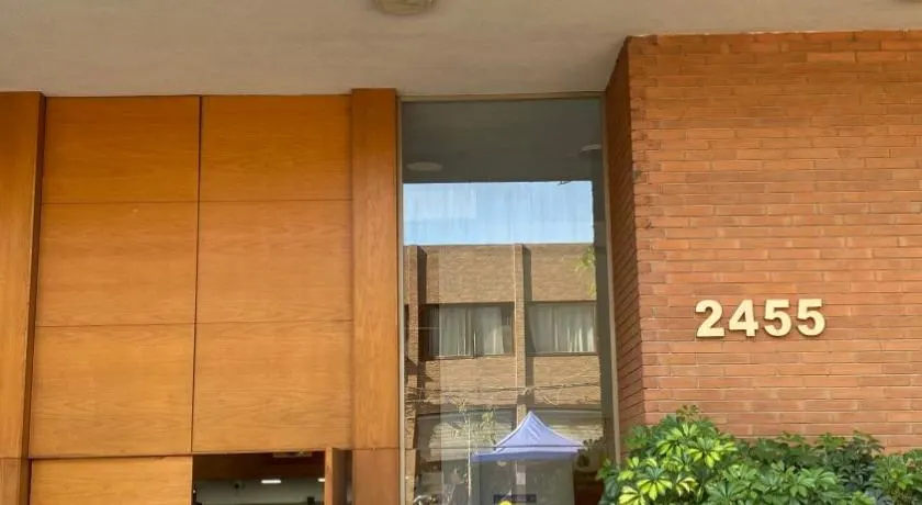 Jardines - Image 1