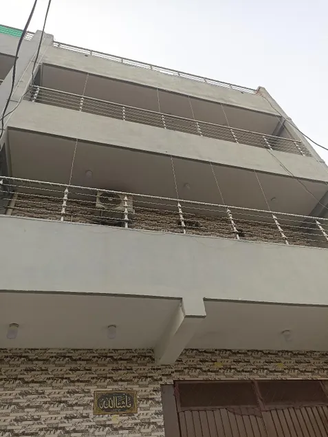 Chandi Hotel and Apartments - Image 1