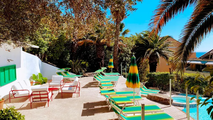 Pamela Hotel Cassis - Image 1
