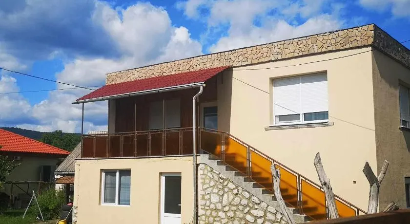 Agapé Vendégház - Image 1