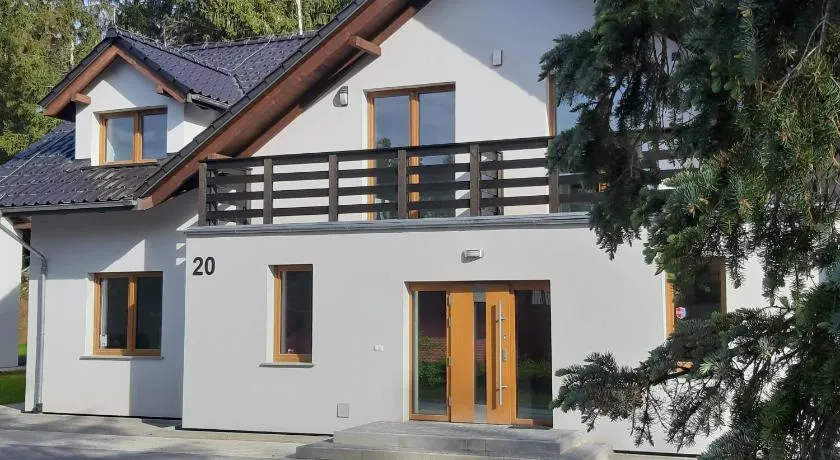 Aston -domek przy lesie, przestronny, apartamenty - Image 1