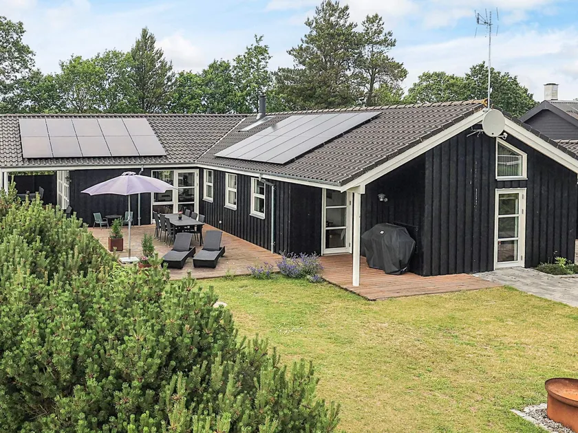 5 star holiday home in Hadsund - Image 1