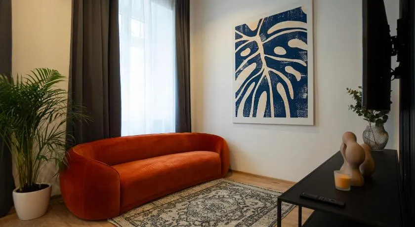 2-rooms apartment 10 min away from city center - Image 1