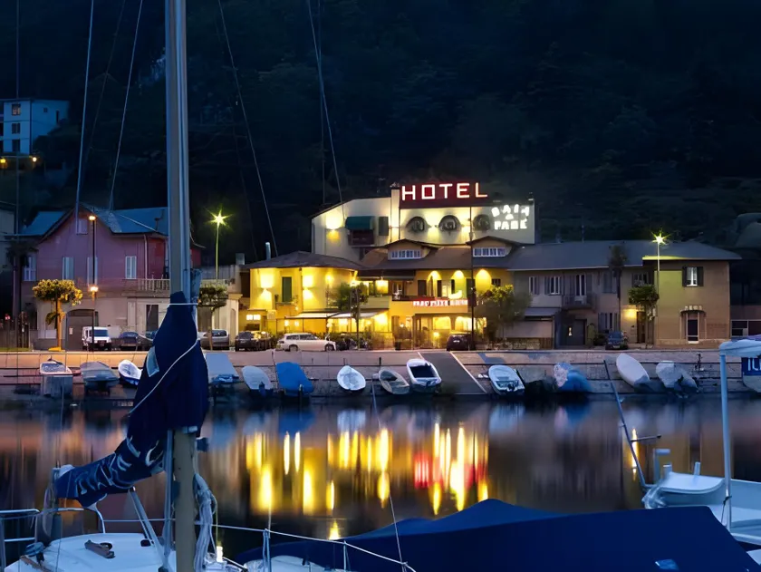 Hotel Baia di Paré - Image 1