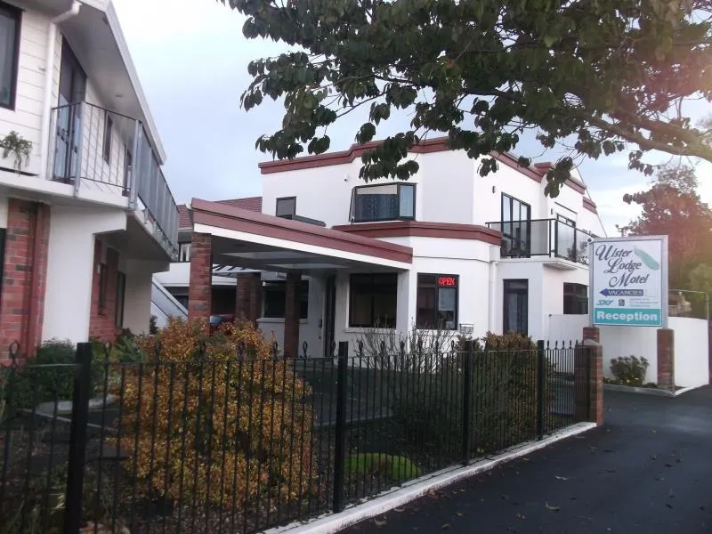 Ulster Lodge Motel - Image 1