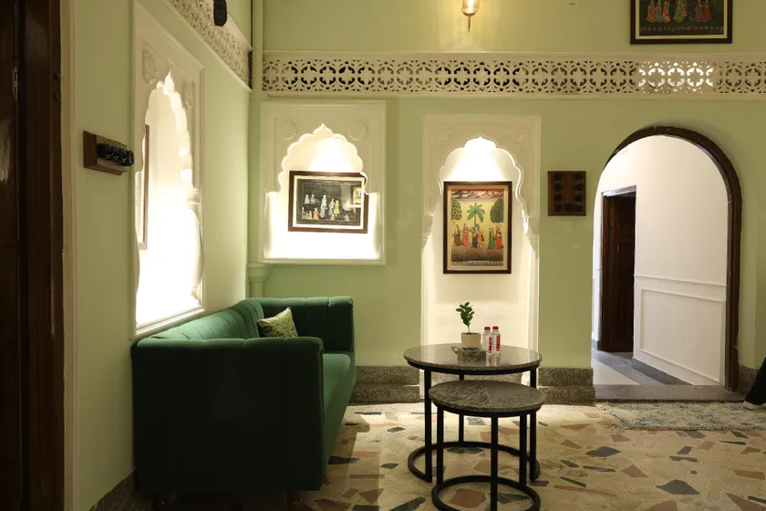 House of Amer - Image 1