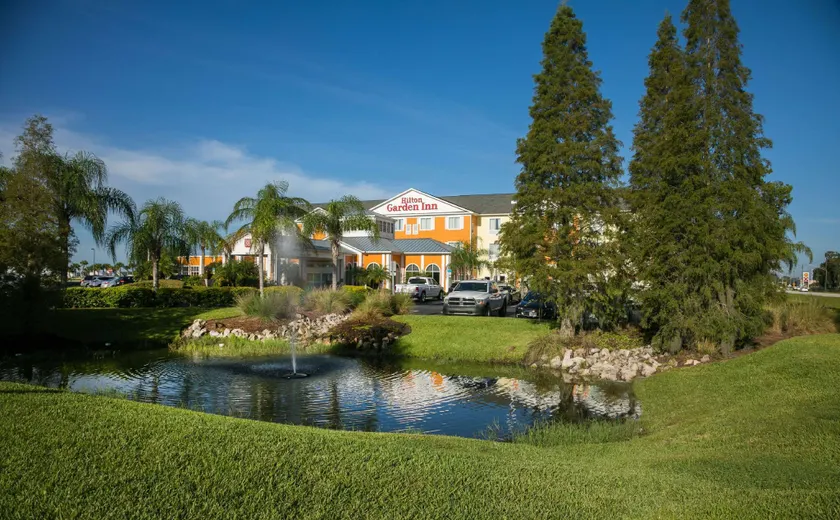 Hilton Garden Inn Lakeland - Image 1