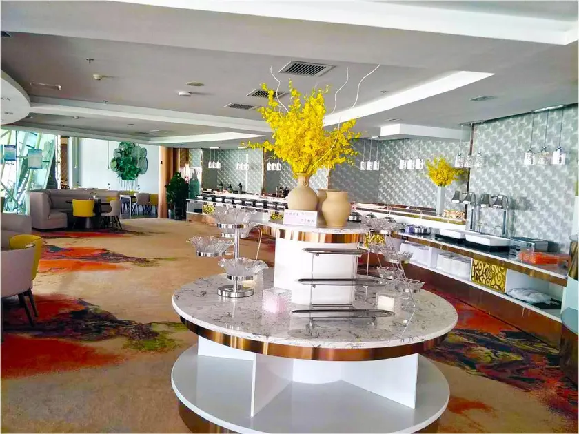 KUN MING SHENGSHI QIANHE HOTEL - Image 1
