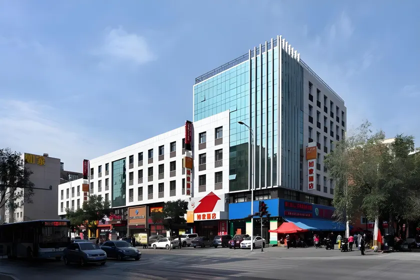 Home Inn Shenyang Tiexi Square Yunfeng South Street Qima Road - Image 1