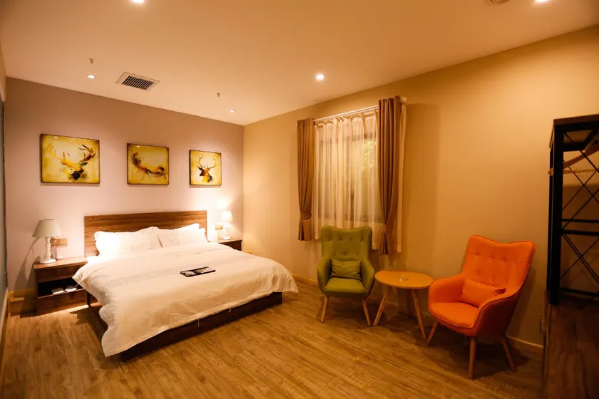 Ji Di Feng Qing Hotel - Image 1