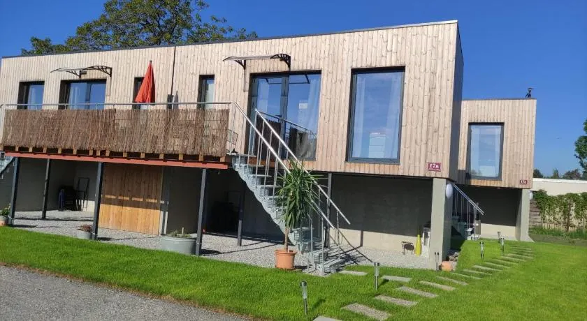 Little Tiny Village Haus 2 - Image 1